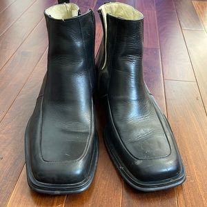 Kenneth Cole Men’s size 10.5